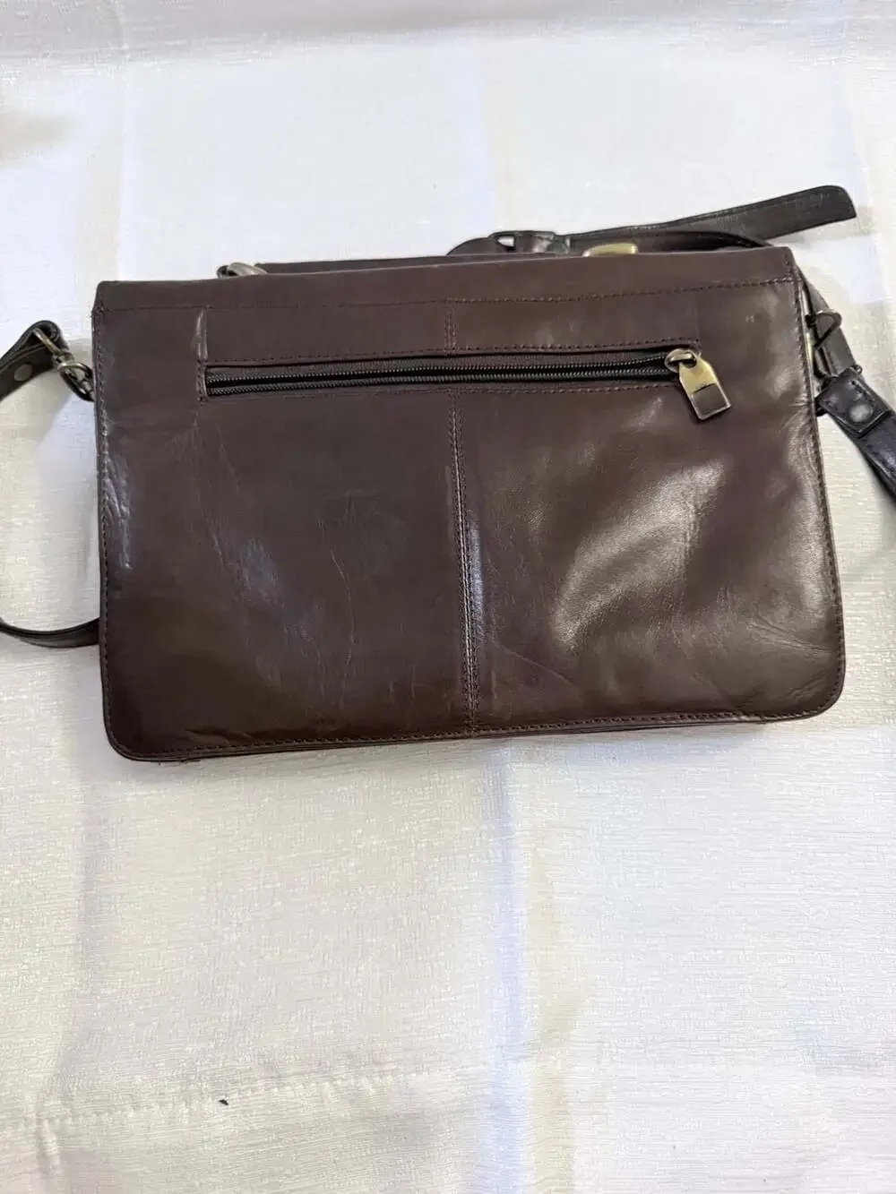 Wilsons vintage dark